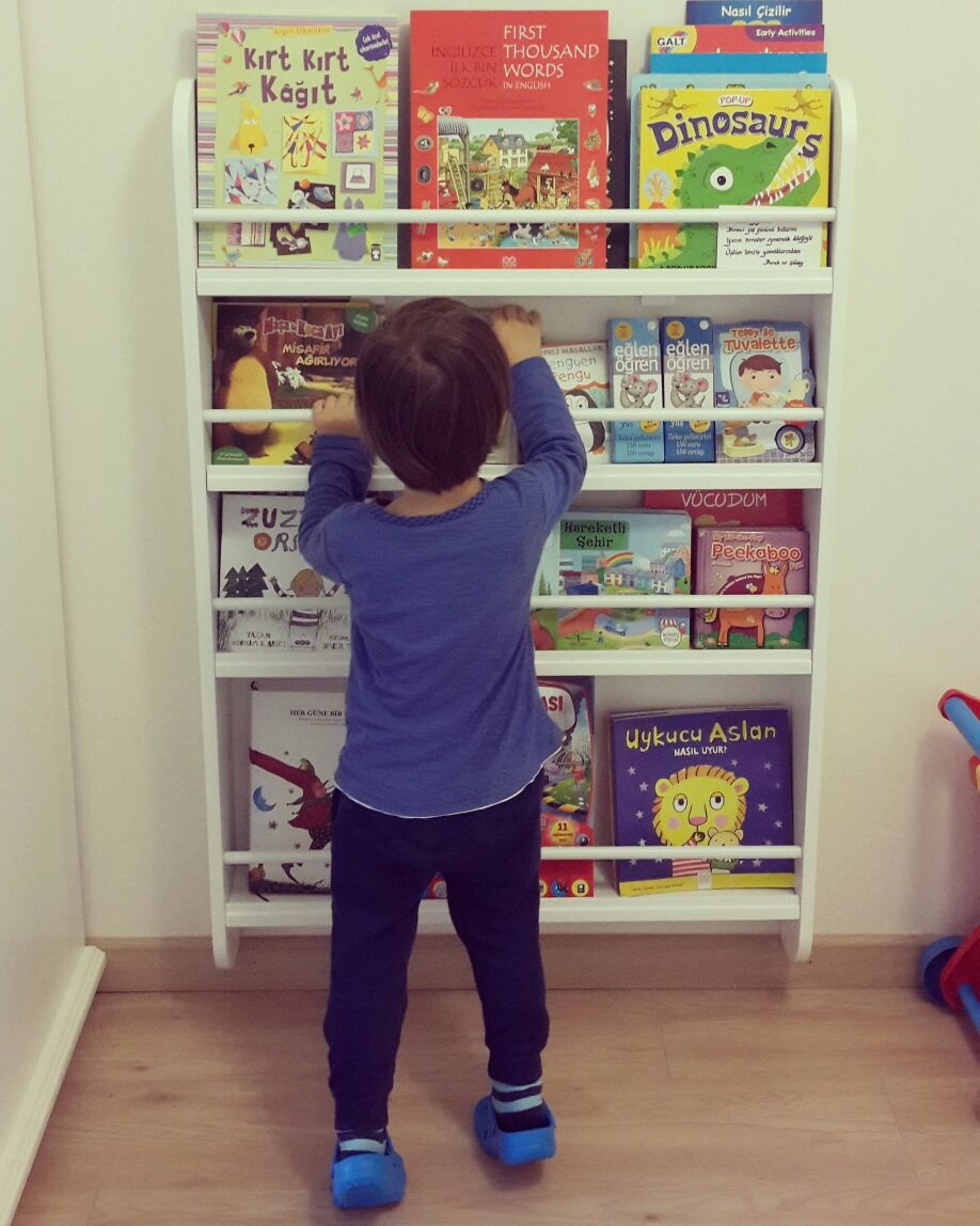 CLASS LAKE MONTESSORİ KİTAPLIK