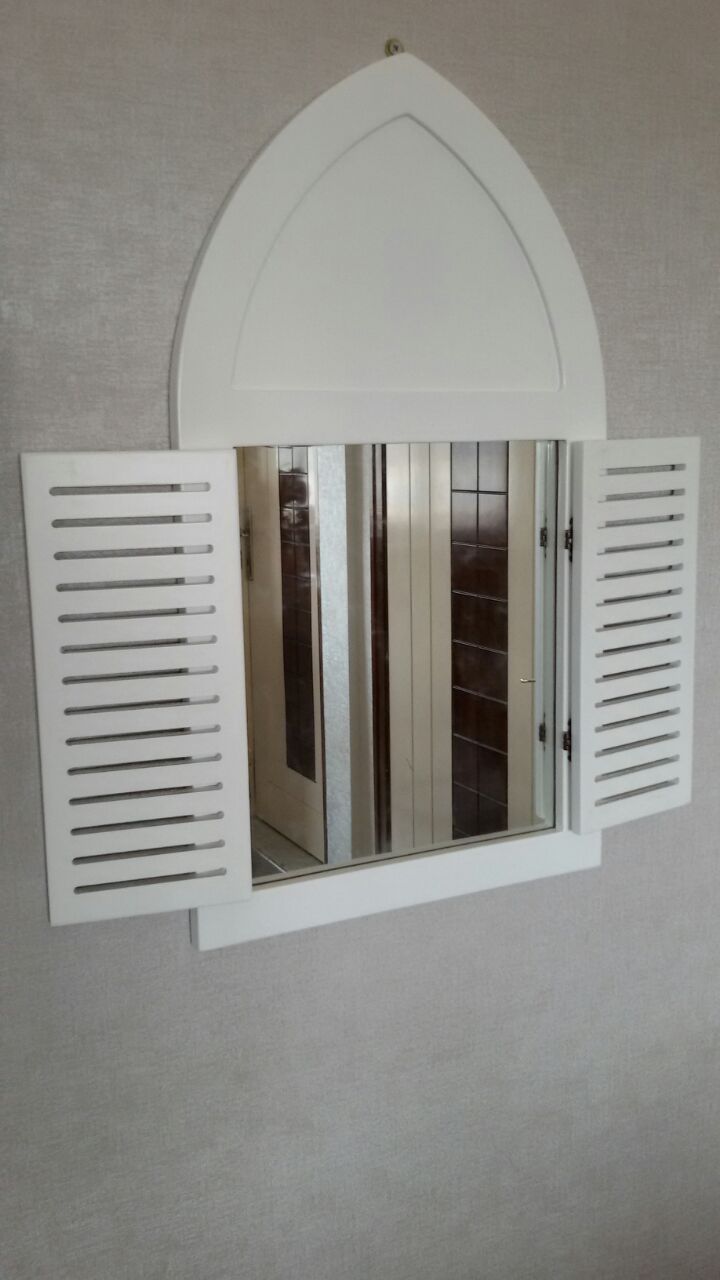 Cunda Lake Duvar Rafı Aynalı