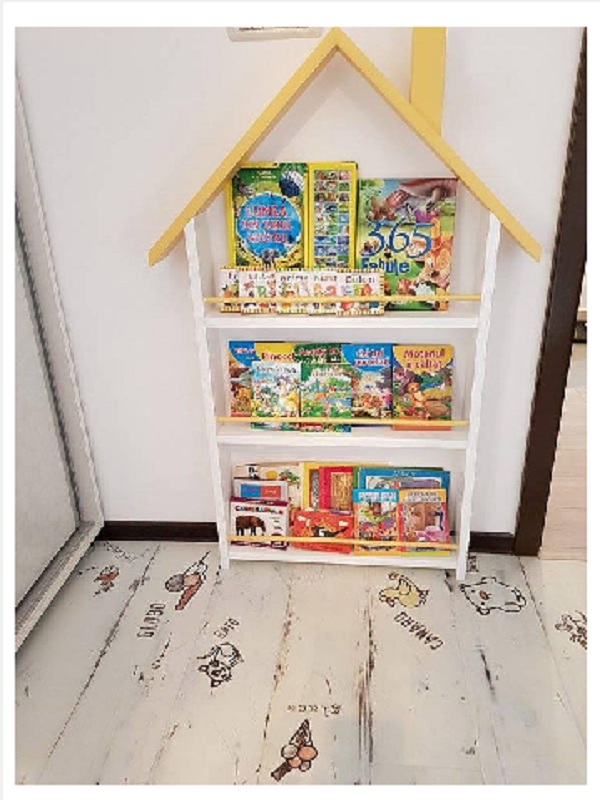 Deniz Lake Montessori Kitaplık Raf