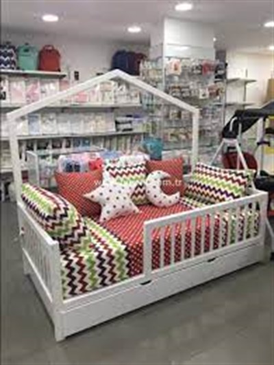 Ecrin Lake Montessori Yer Yatağı